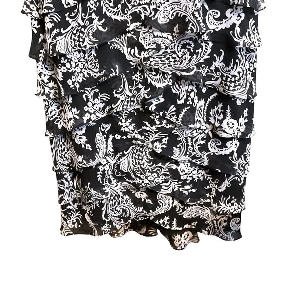 Adrianna Papell Dress SZ 10 Black White Shutter Pleat Sleeveless Sheath V-Neck - Picture 12 of 14